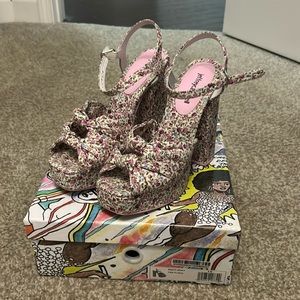 Jeffery Campbell floral heels size 9